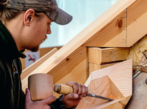 Bjarne Bredahl Kristensen employee working