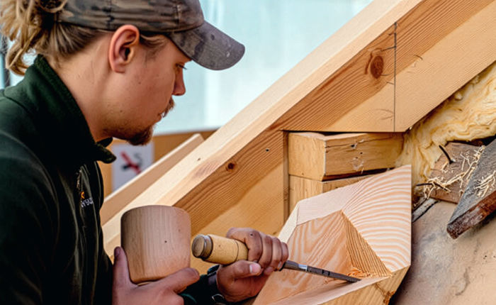 Bjarne Bredahl Kristensen employee working
