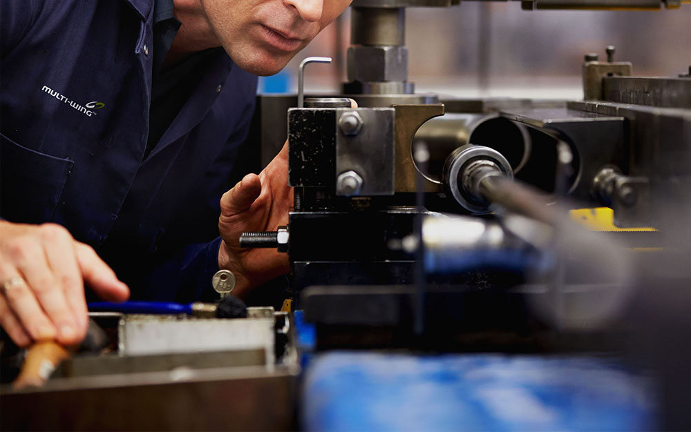 Hosting customer case in manufacturing. Multi-Wing and Cepheo