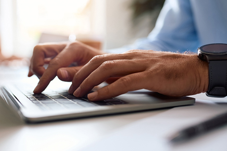Use less time on maintenance and manual adjustments with Cepheo E-bank