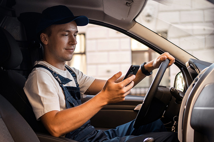 Choose Cepheo and Dynamics 365 Field Service.  